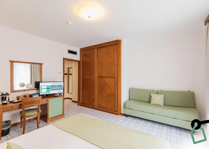 Hotiday Collection - Hotell Sorrento