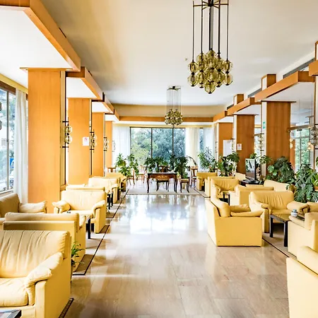 Hotiday Collection - Hotell Sorrento